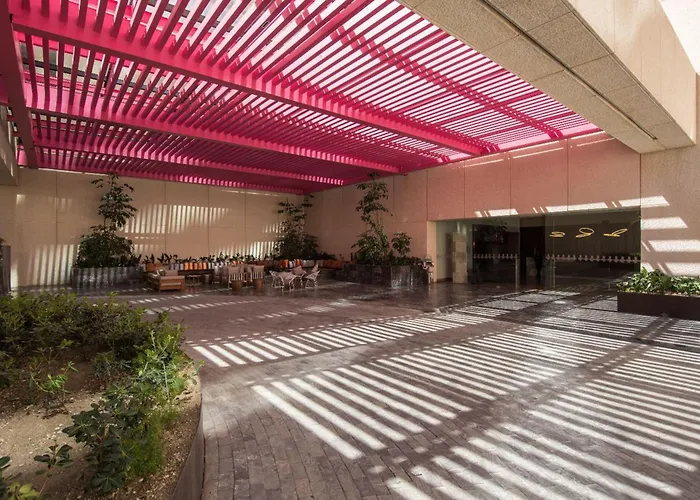 Casa Miyana By Kukun Apartahotel 4*